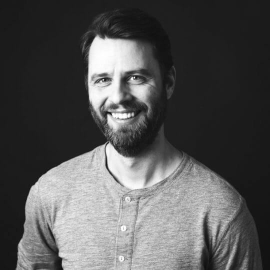 Asep Kartiwa,S.Pd.I pengurus masjid di Masjid Al - Furqan